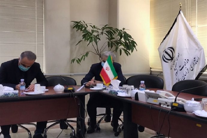 برگزاري جلسه هم انديشي با هدف رفع نيازهاي علمی و پژوهشی استان خراسان رضوی